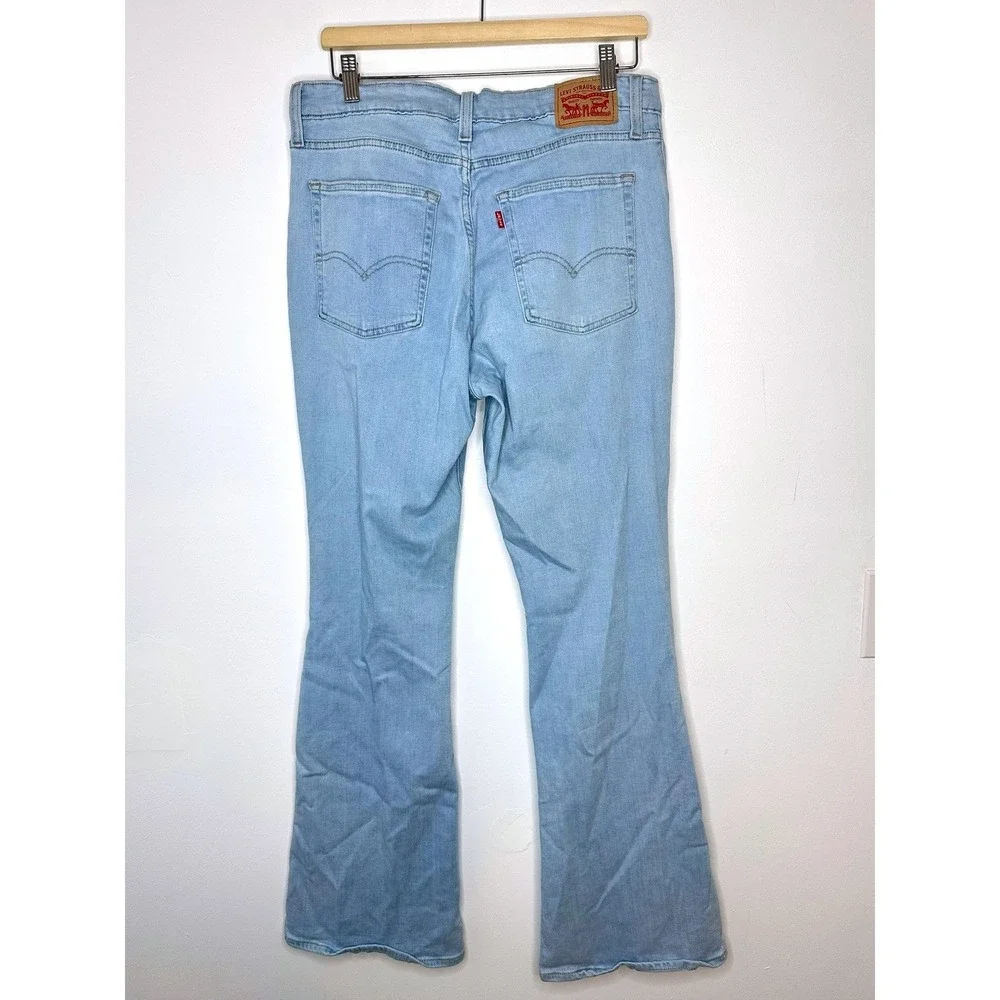 Levis 726 Flare Womens Jeans Size‎ 32 Light Wash Distressed Denim